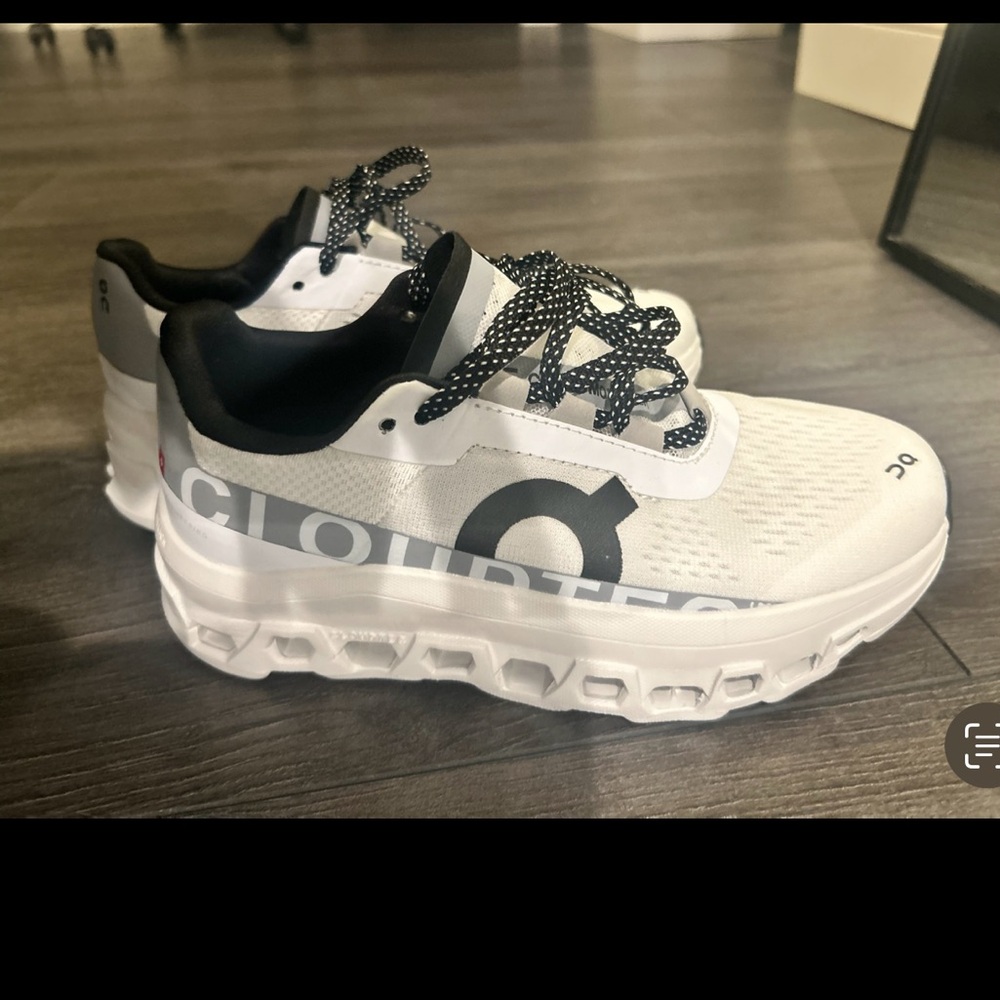 On cloud cloud monster